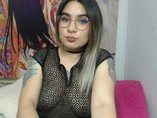 Chiaraseins - Live sex cam - 8241104