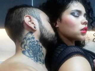 MeganAndDaniell - Live Sex Cam - 8243240