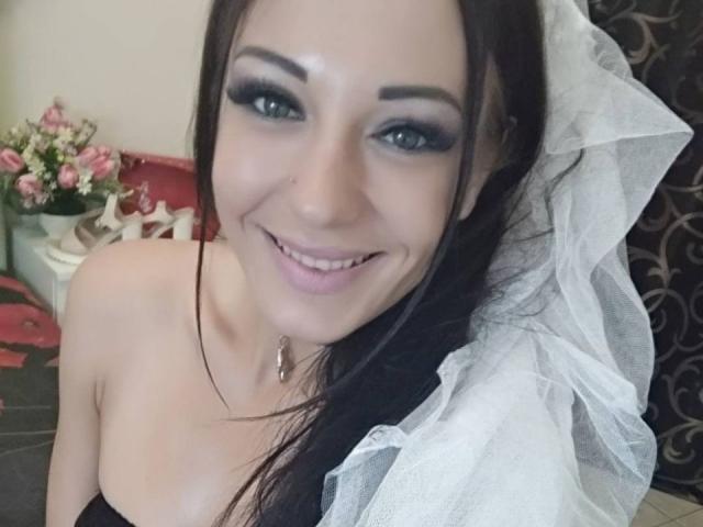 ArinkaSweety - Live sex cam - 8260576