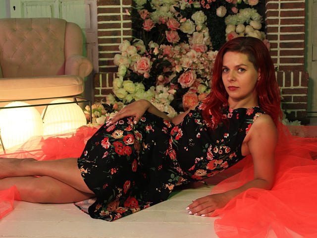 MelanyTessk - Live sex cam - 8266400