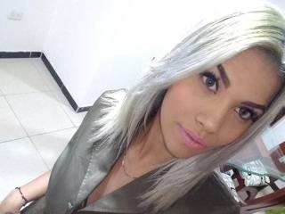 CarolineFoxLatin - Live porn &amp; sex cam - 8283176