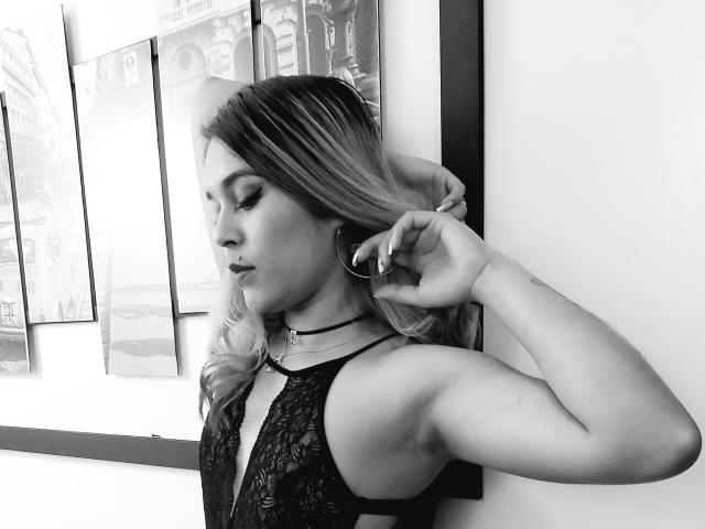 ROUSEMALY - сексуальная веб-камера в реальном времени - 8285104