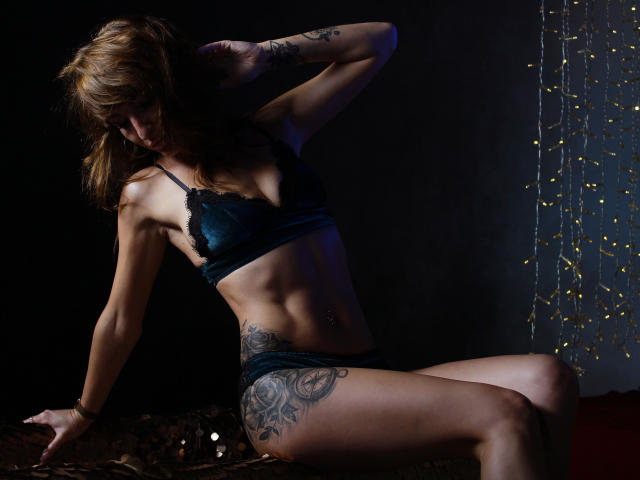 LinaArtful - Sexe cam en vivo - 8317660