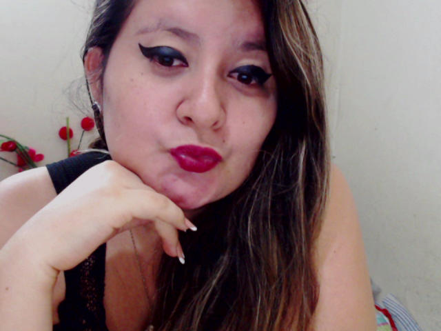 ValeryPerver - Sexe cam en vivo - 8320928