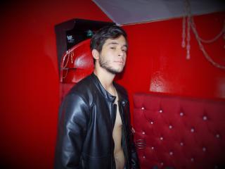 LukeSpike - Live sexe cam - 8321292