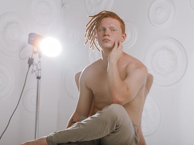 TommiFox - Live Sex Cam - 8343748