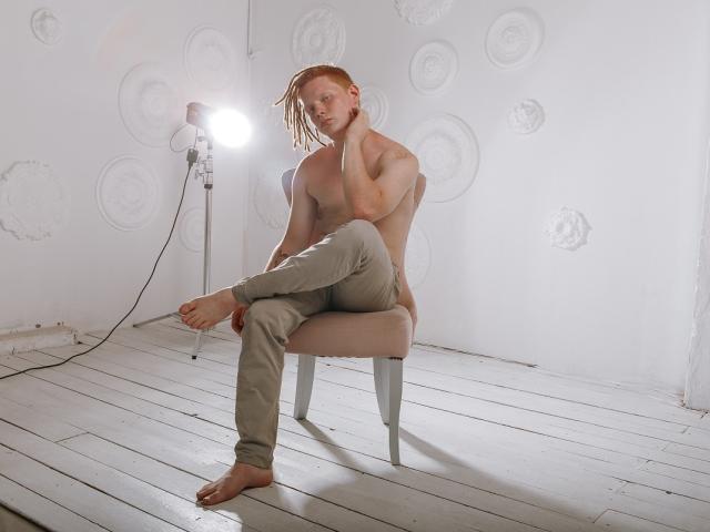 TommiFox - Live Sex Cam - 8343780