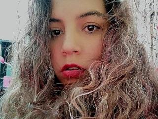 AntonellaHottX - Sexe cam en vivo - 8349760