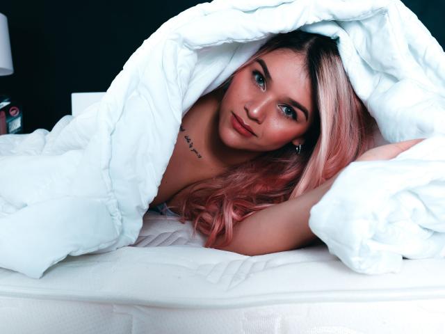 ValerieStone - Live porn &amp; sex cam - 8356228