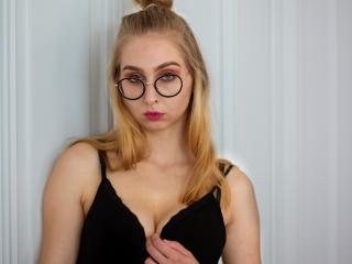 SugarGianna - Live porn &amp; sex cam - 8373088