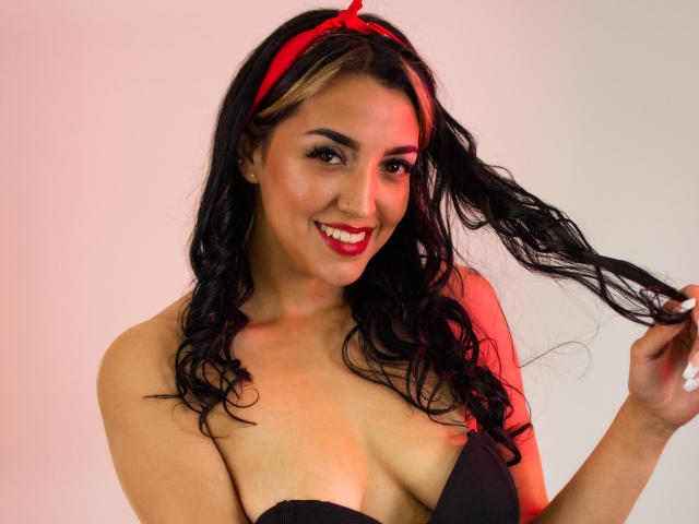 VannessaSunshine - Live sexe cam - 8382616