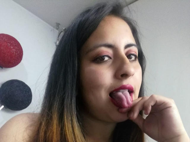 IsaSexxy - Sexe cam en vivo - 8384640