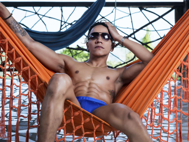 MathewDell - Live sex cam - 8390684