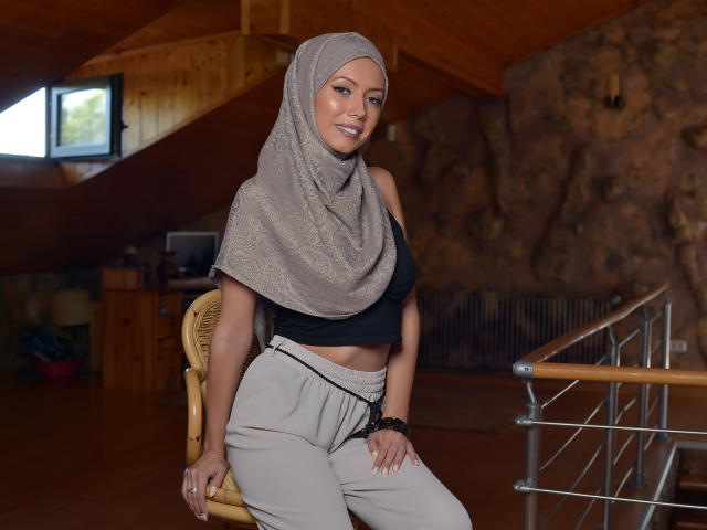 NadeenQueen - Live sex cam - 8419552