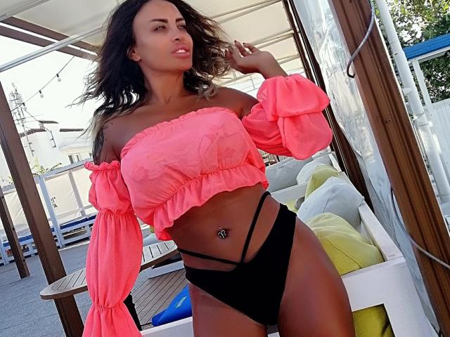 PearlyWhite - Live sex cam - 8420020