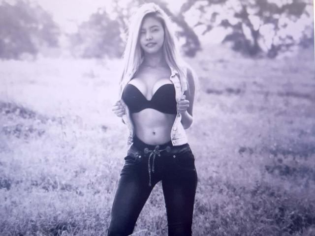 FontaineXJunia - Live sex cam - 8420744