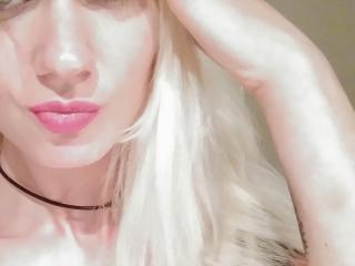 SwissMiss - Live porn & sex cam - 8426584