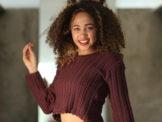 AlyssaBelle - Live sex cam - 8444380