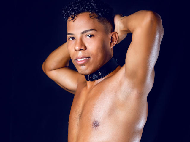 BryanFlorez - Live sex cam - 8457652