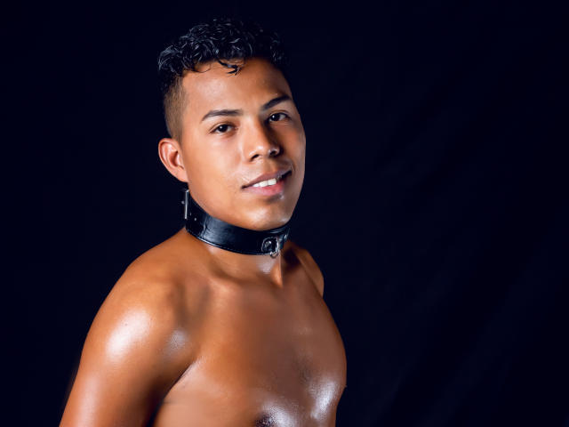 BryanFlorez - Sexe cam en vivo - 8457688