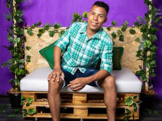 BryanFlorez - Sexe cam en vivo - 8457728