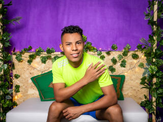 BryanFlorez - Sexe cam en vivo - 8457744