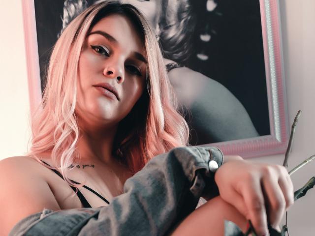 ValerieStone - Sexe cam en vivo - 8458140