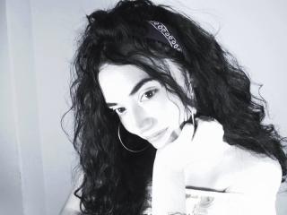 BiancaGreco - Live sex cam - 8465180