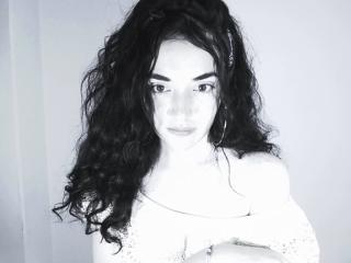 BiancaGreco - Live sex cam - 8465192