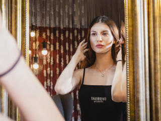 Camgirl AmyDev