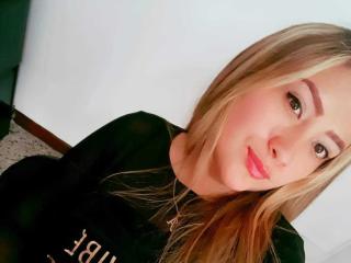 GisellKisses - Live sex cam - 8487328