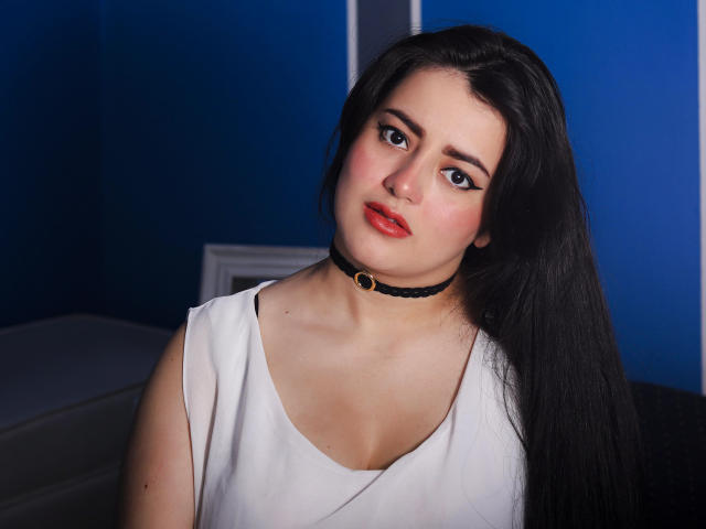CallieWhite - Live sex cam - 8487600