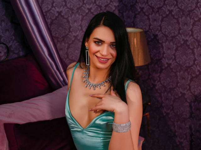 ElenaLyon - Live porn &amp; sex cam - 8515830