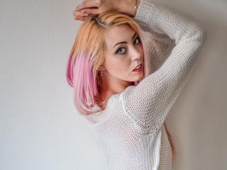 AliceMew - Live porn & sex cam - 8517045