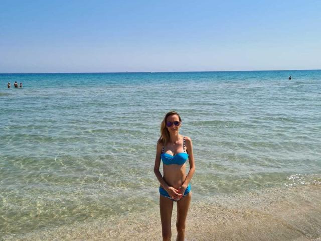 PlayfulErica - Live sex cam - 8527488