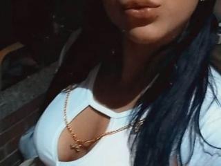 MiaLatina - Live sexe cam - 8527764