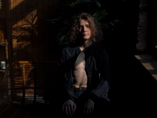 RobertWhites - Sexe cam en vivo - 8532404