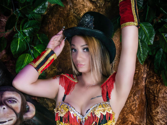 SophieDominee - Live Sex Cam - 8534692