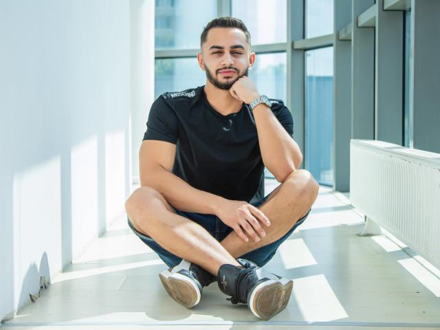 TravisPaxton - Live porn &amp; sex cam - 8542860