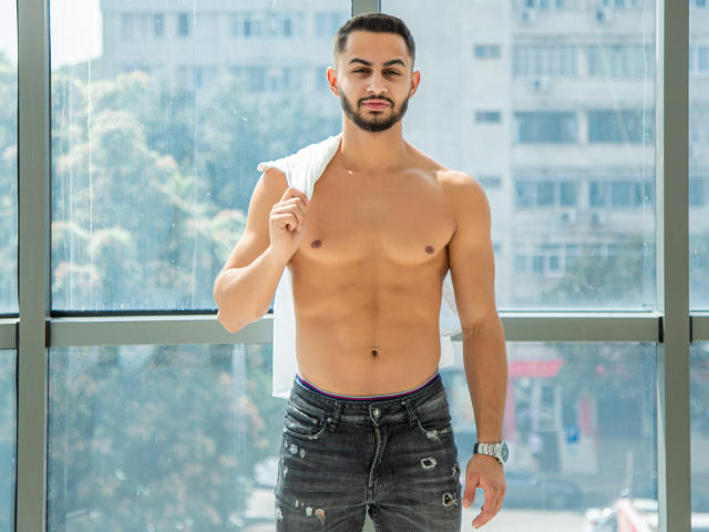 TravisPaxton - Live porn &amp; sex cam - 8542868