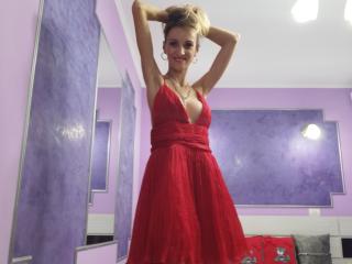 PlayfulErica - Live Sex Cam - 8551844