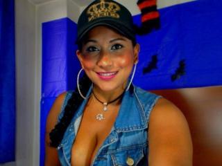 AmandaCrazy - Live sex cam - 8554492