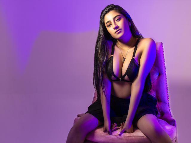 AngelaRos - Live sex cam - 8562156
