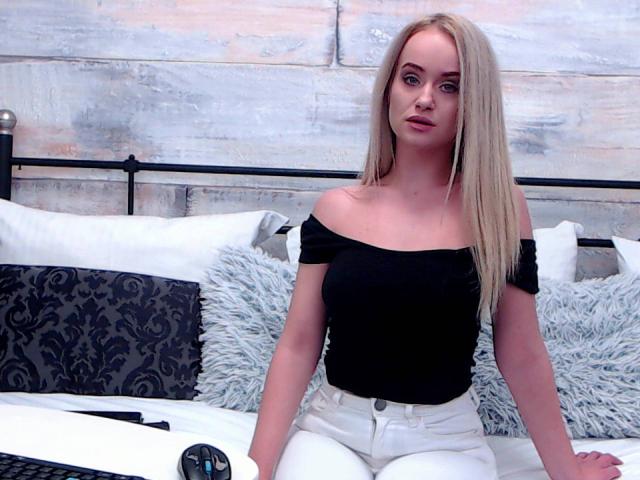 SophieXDee - Live sex cam - 8569528