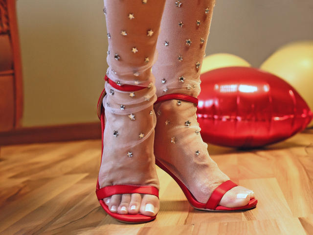 PiedsMagiques - Camera khiêu dâm &amp; quyến rũ trực tiếp - 8570492