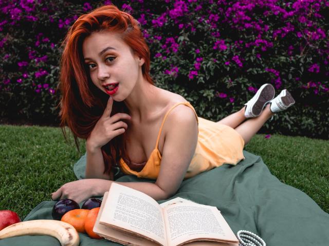 ElizaJones - Live sexe cam - 8578676