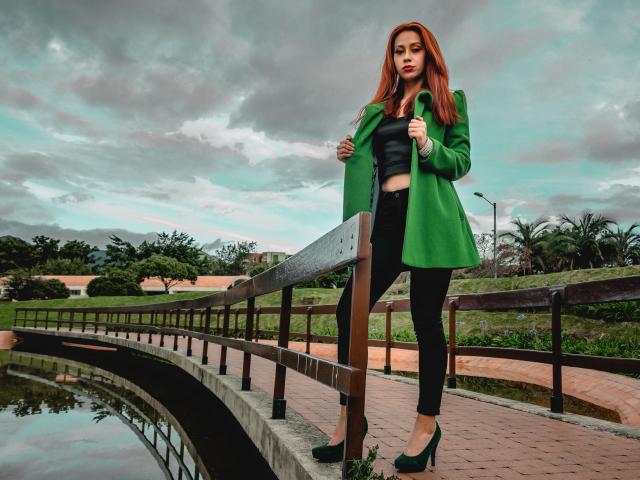 ElizaJones - Live sexe cam - 8578684