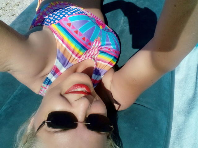 DominaDesire - Sexe cam en vivo - 8581440