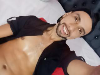 ArianPervert - Live sexe cam - 8601144