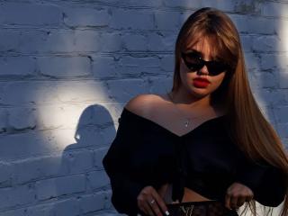 EmiliaJonese - Live sex cam - 8603940